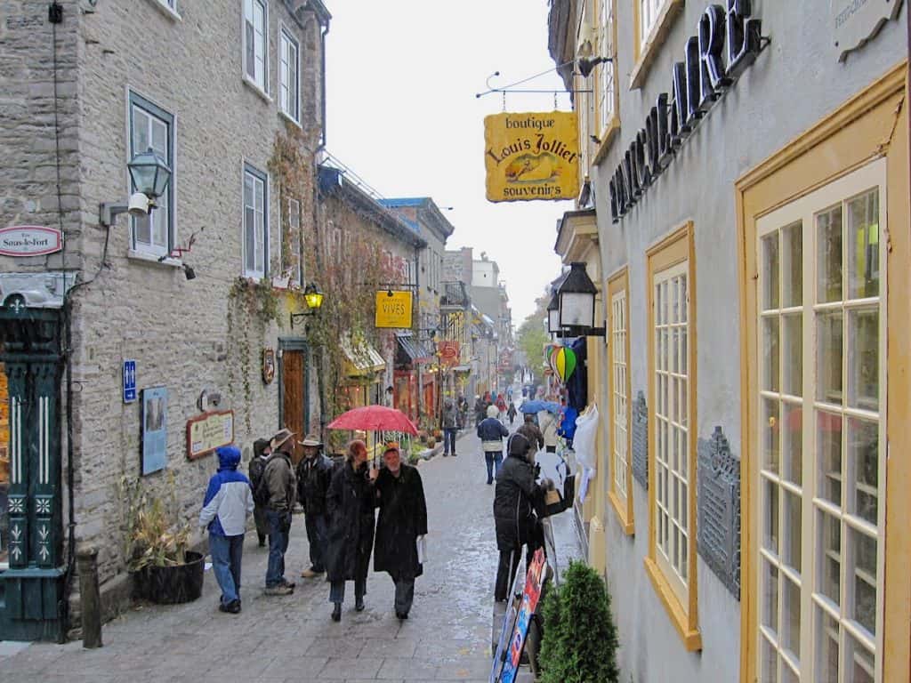 Old Town Quebec City shopping in the fall.