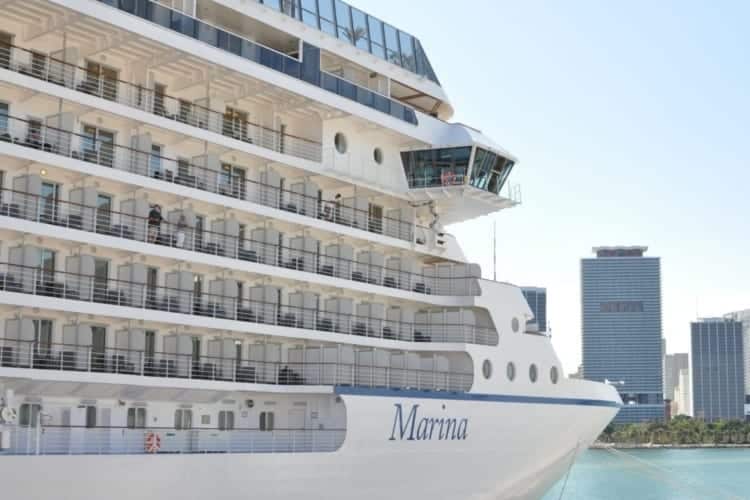 Oceania Cruises free wifi