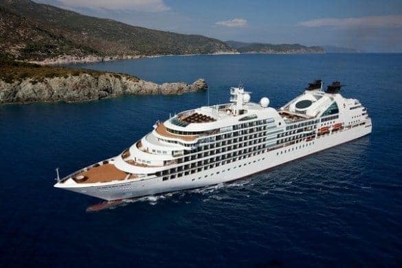 Seabourn Quest glides into her new home in Ft. Lauderdale
