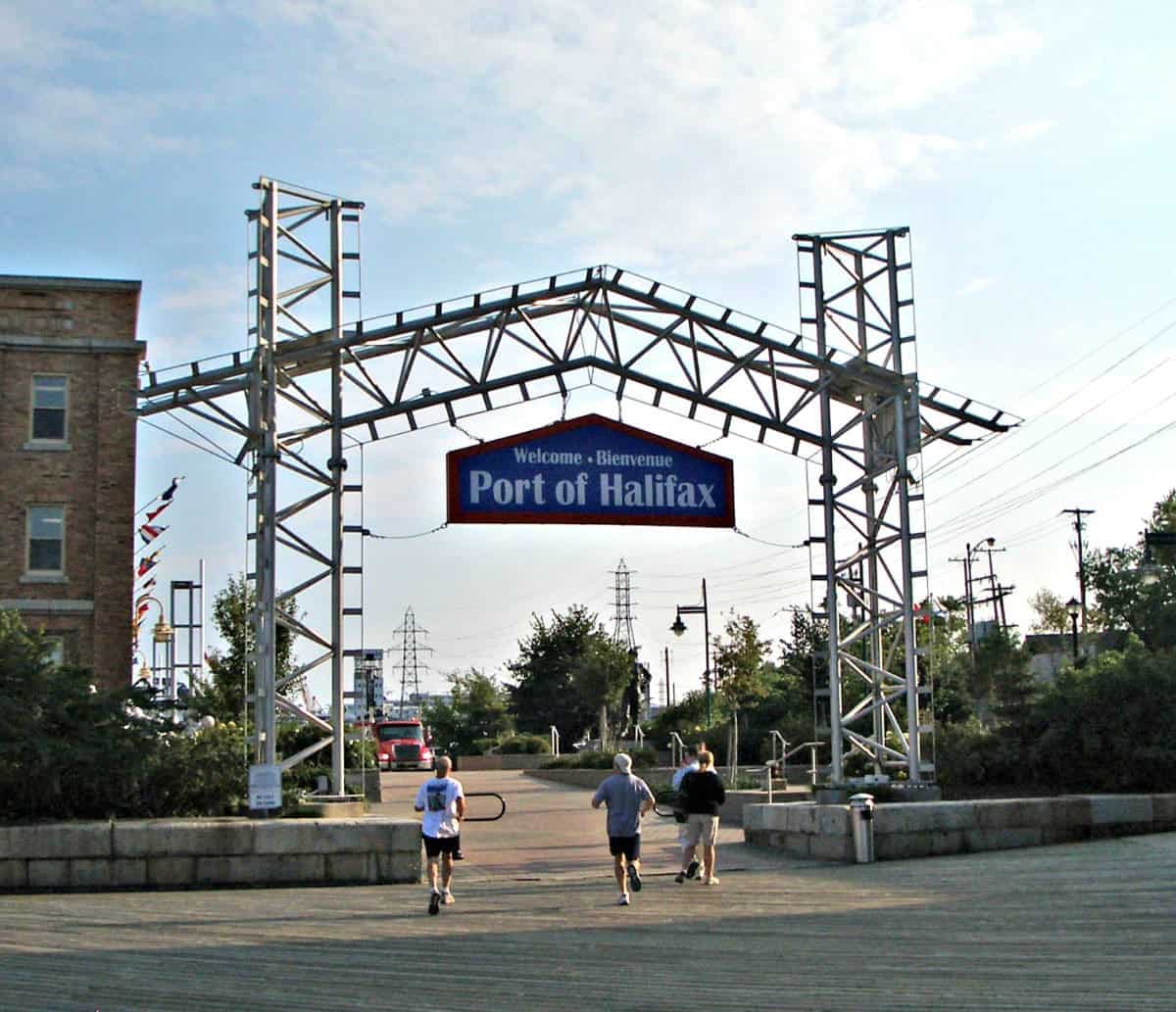 Halifax Nova Scotia Harbourwalk for runners.