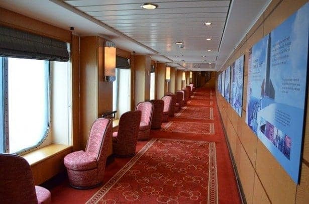 Queen Mary 2 corridor between deck 2 and 3