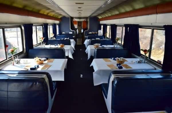 Amtrak Southwest Chief dining car.
