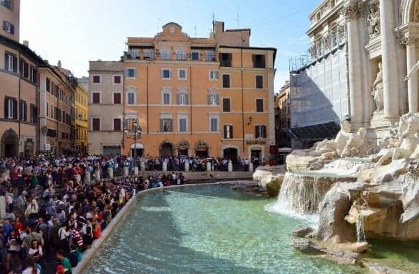 One last photo of Trevi Fountain in the late afternoon. 