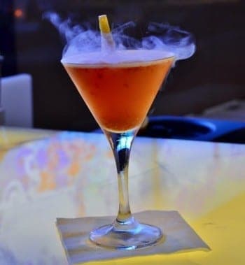 Dragonfly cocktail at the Molecular Bar.