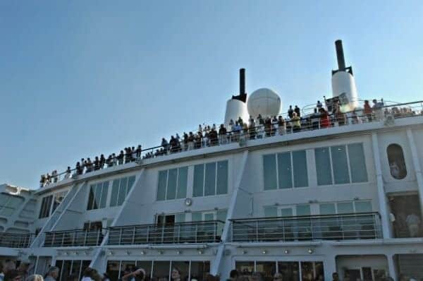 Everyone's on deck as Queen Mary 2 sails away from New York.