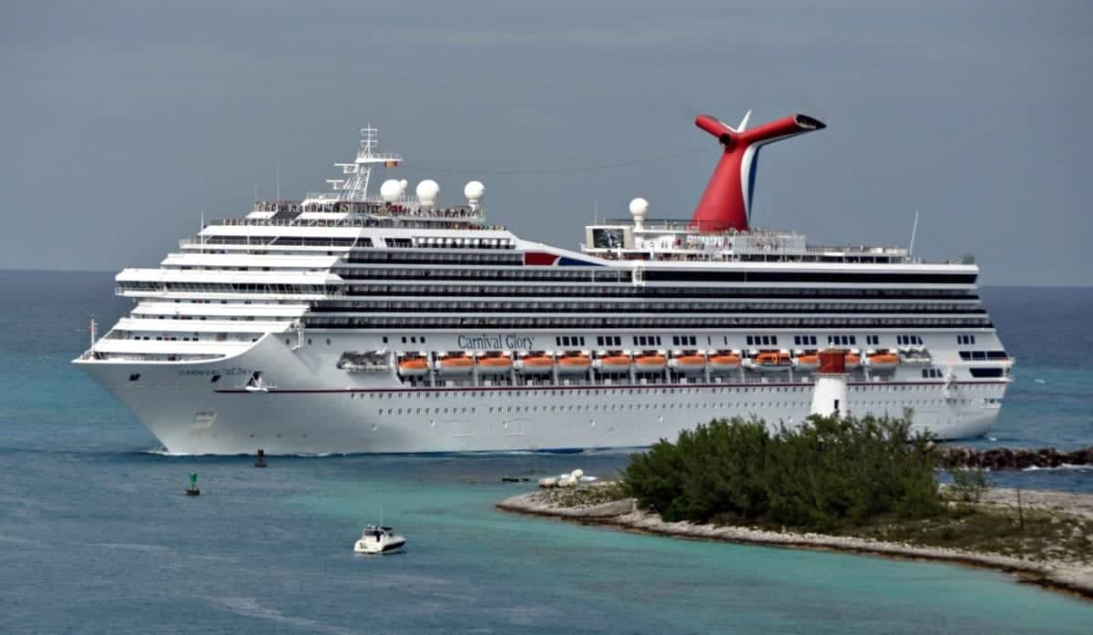 Carnival ship arrives in Nassau Bahamas