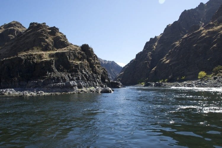  Jet boating through Hells Canyon