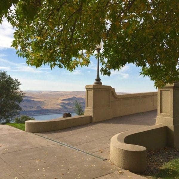 A Day in The Dalles:  Maryhill Museum, Stonehenge and More