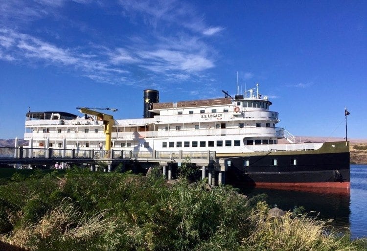 Un-Cruise Adventures SS Legacy in The Dalles