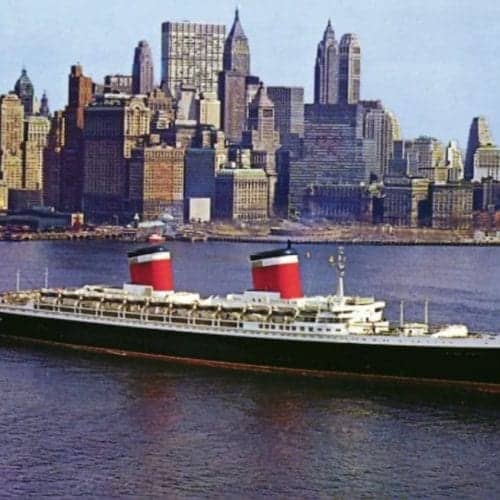 The S.S. United States departs from New York on July 3, 1952 bound for LeHavre and Southampton. Photo credit: Alexandre Deblois.
