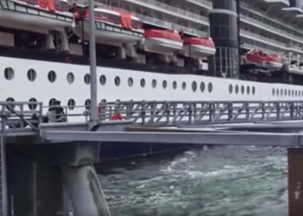 Windy Day in Ketchikan as Cruise Ship Crashes into Dock