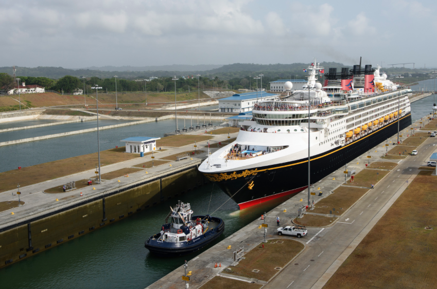 Disney Wonder First Cruise Ship to Transit New Panama Canal