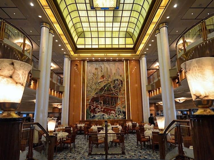 Queen Mary Dining Room Square Footage