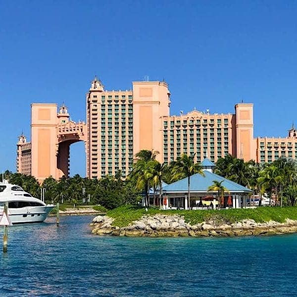 How to Go to Atlantis and Paradise Island from Nassau Bahamas Cruise Port