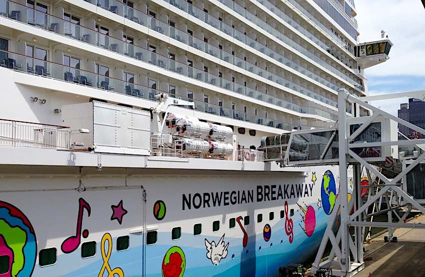 Norwegian Breakaway cruises from New Orleans