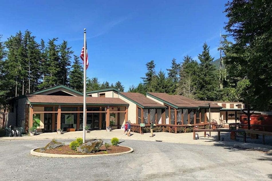 Alaska Raptor Center building