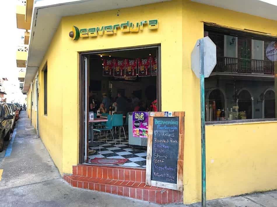 Old San Juan food tour to Deaverdura restaurant.