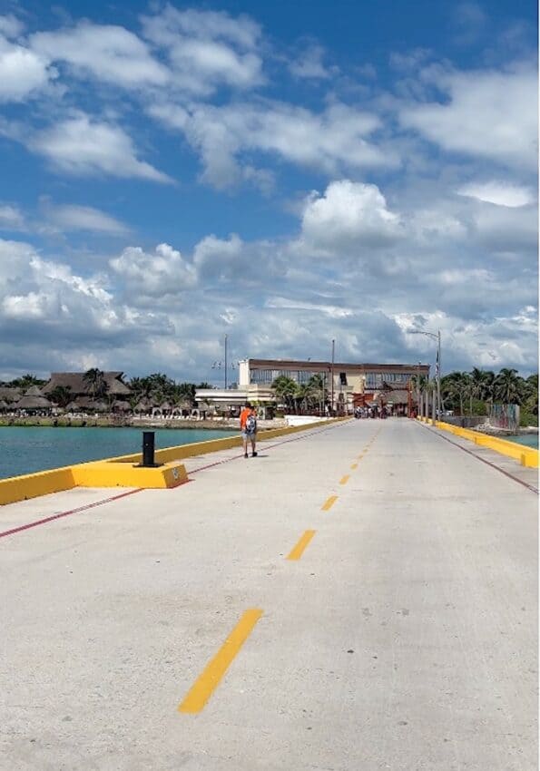 View of the walkway from the cruise ship pier in Costa Maya to the main entrance.