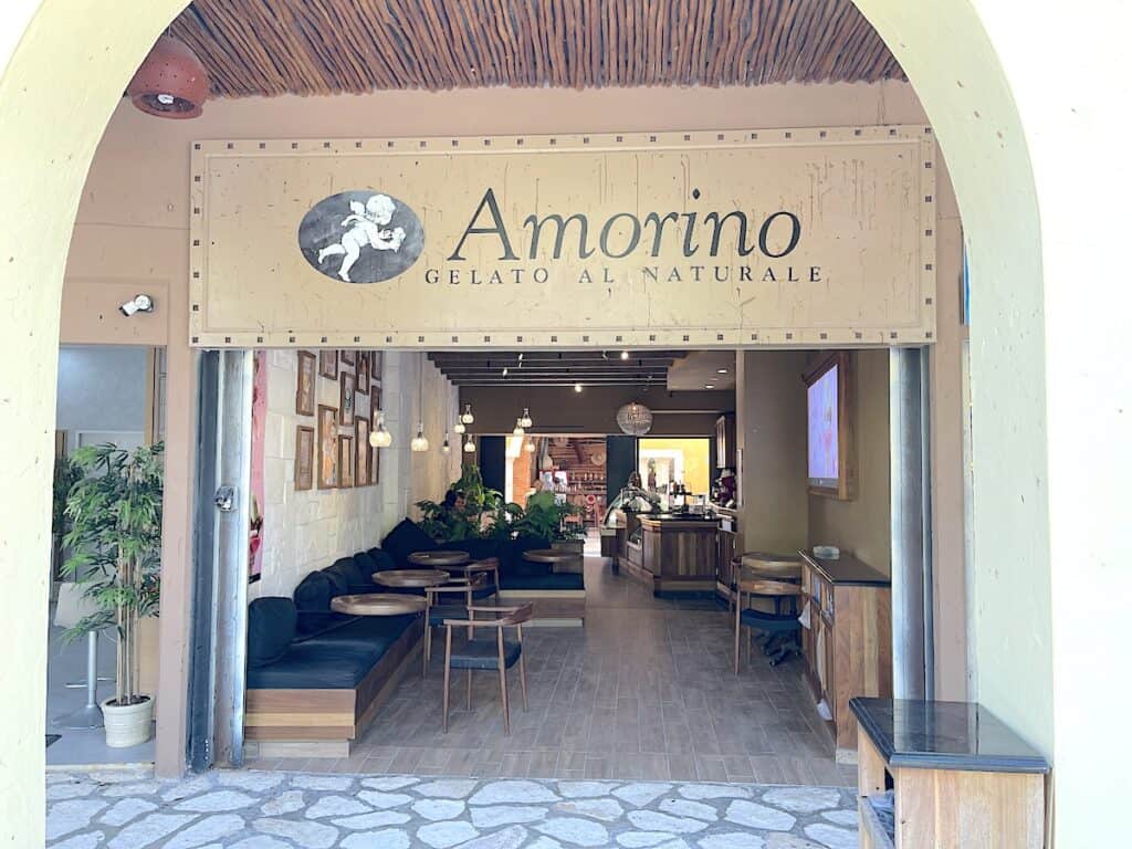 Amorino Gelato in the cruise port.