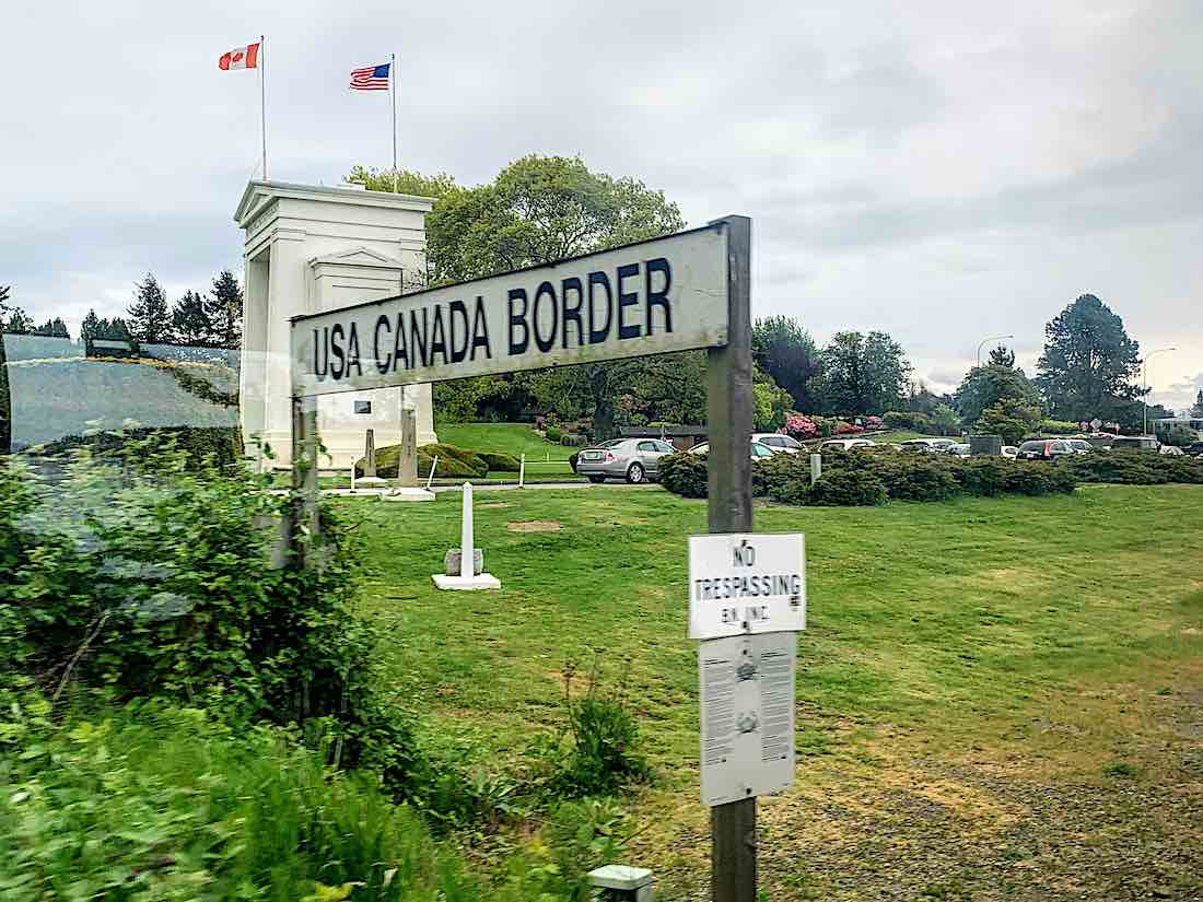 U.S. Canada Border between Washington state and Canada