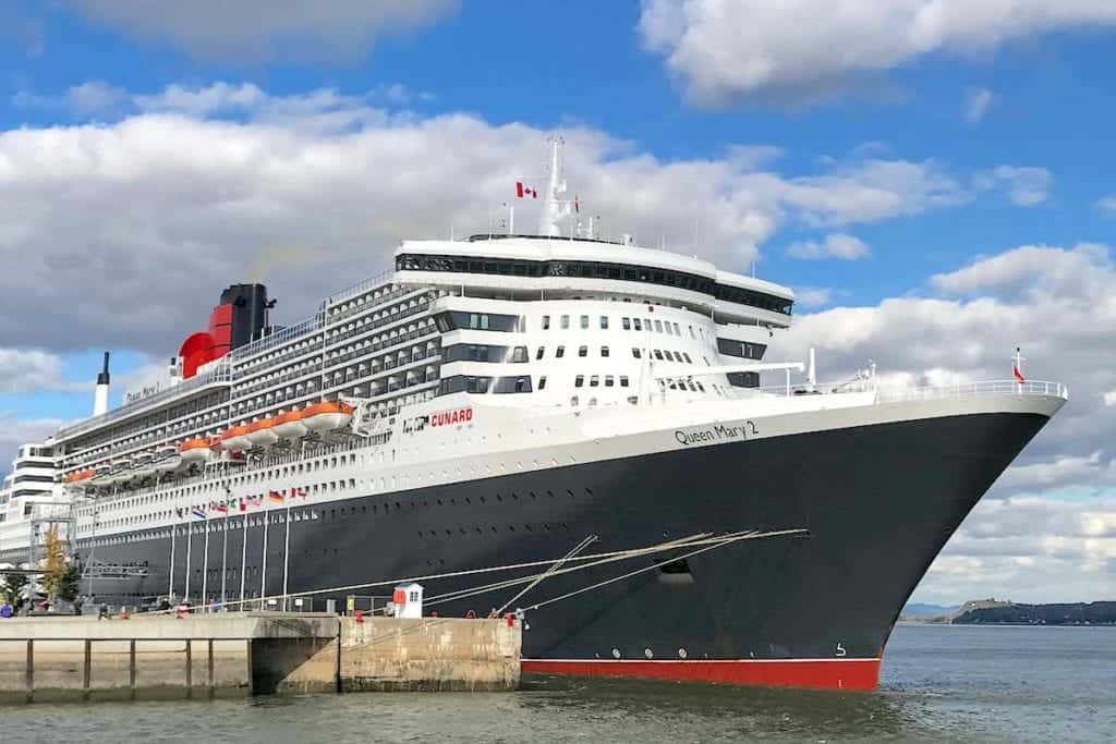Cunard Queen Mary 2 in Quebec. Find a Black Friday cruise ship deal for Queen Mary 2.