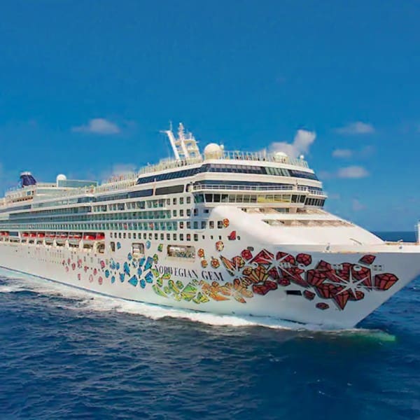 Norwegian Cruise Line Can Require Passengers to Show Proof of Vaccination