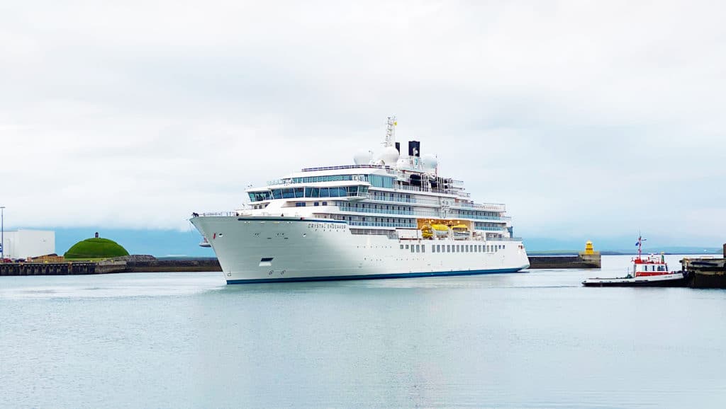 Royal Caribbean Buys Endeavour for Silverseas – Cruise Maven