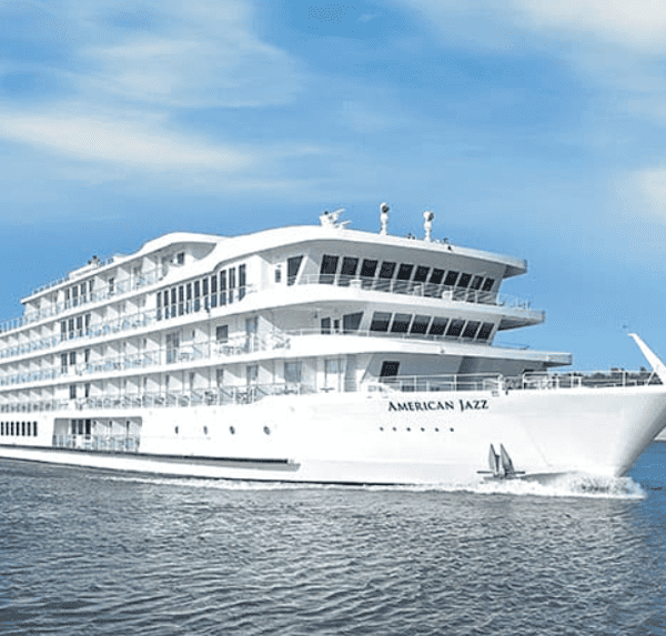 U.S. River Cruise Line Celebrates Two Riverboat Christenings on Opposite Sides of the Country