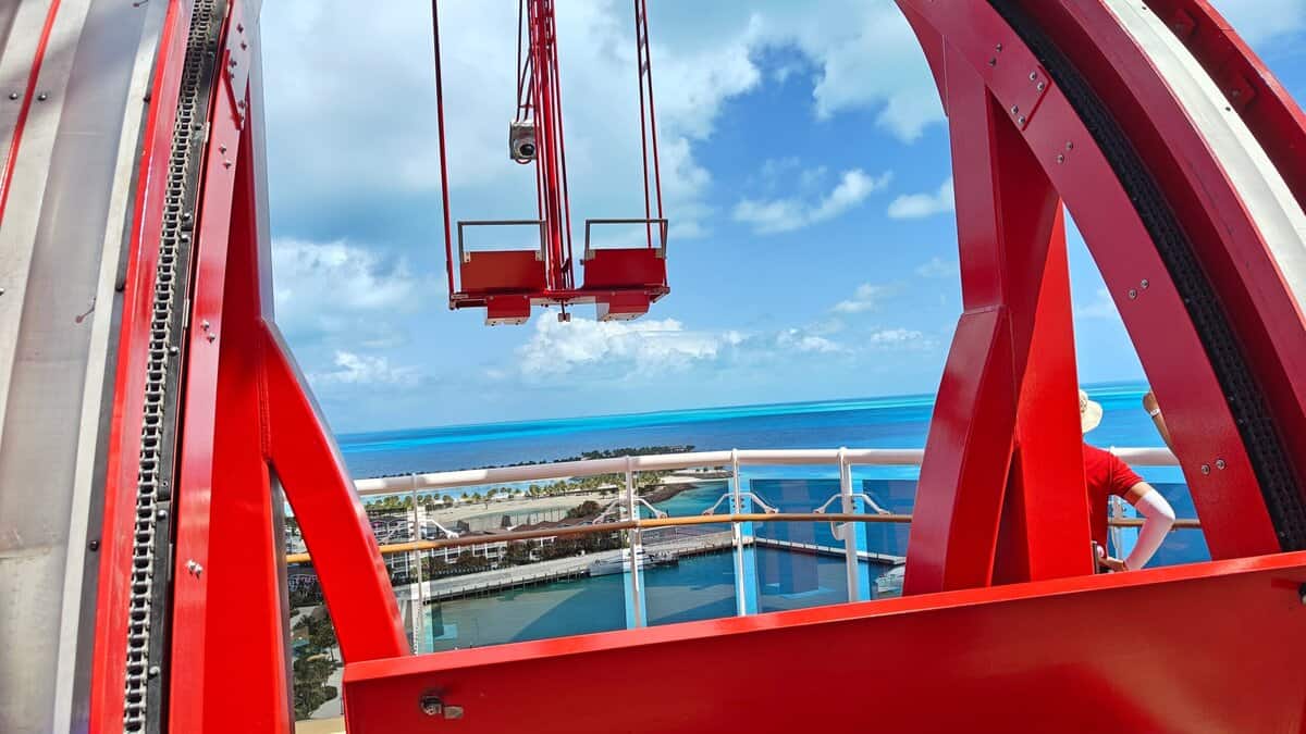 MSC World America's Cliffhanger swing hangs over the ocean