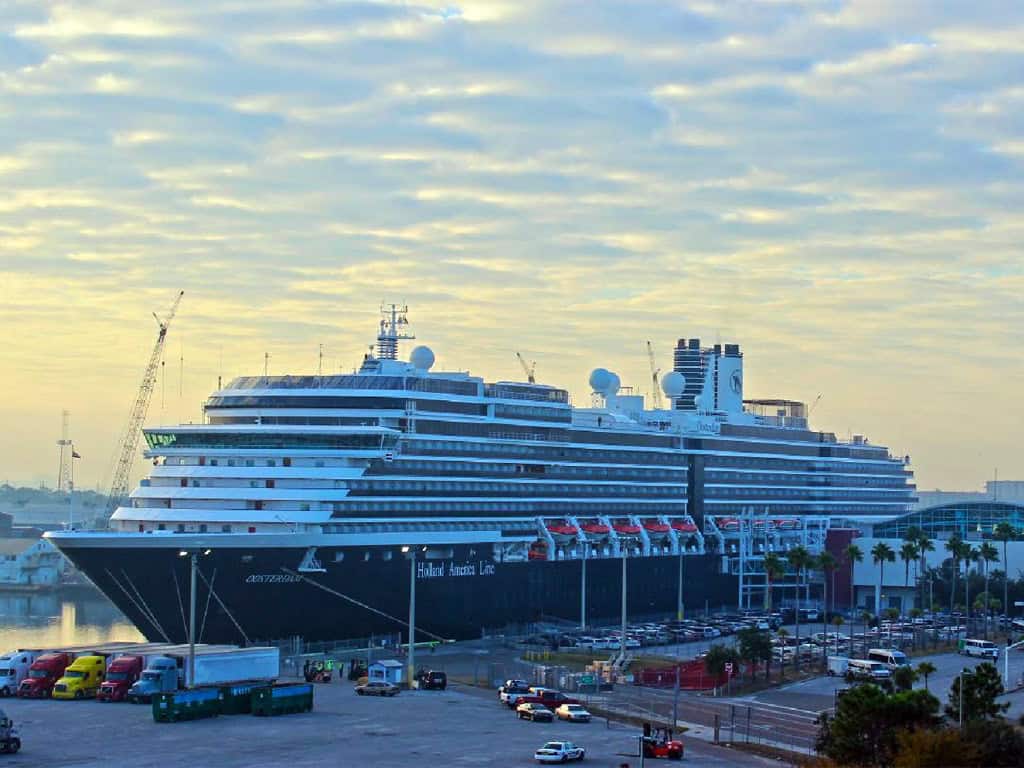 Holland America Oosterdam Sets Sail for an Unforgettable Sunset Eclipse Cruise Experience
