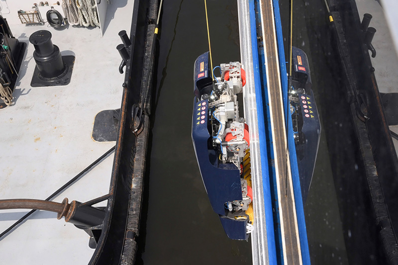 Carnival and Jotun Collaborate on Hull Cleaning