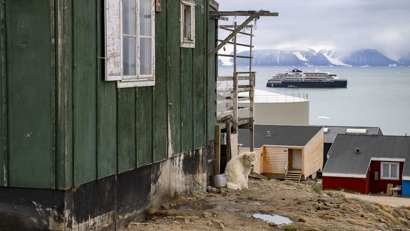 Greenland Recommends Limiting Cruise Ship Activities