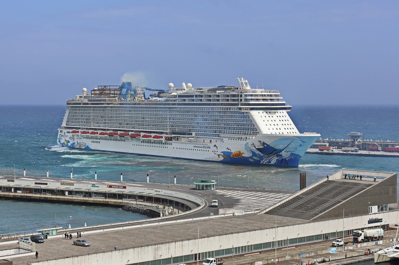 Norwegian Escape Repositions to New York City