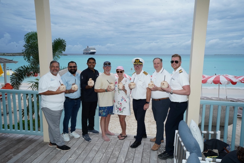 Holland America Welcomes Guests to New Half Moon Cay Beach Club