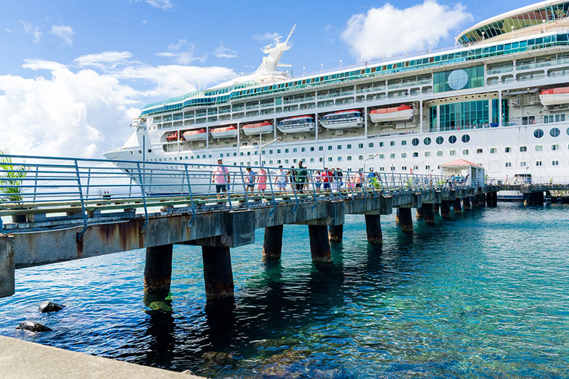 Royal Caribbean Ship Opens Season in Dominica