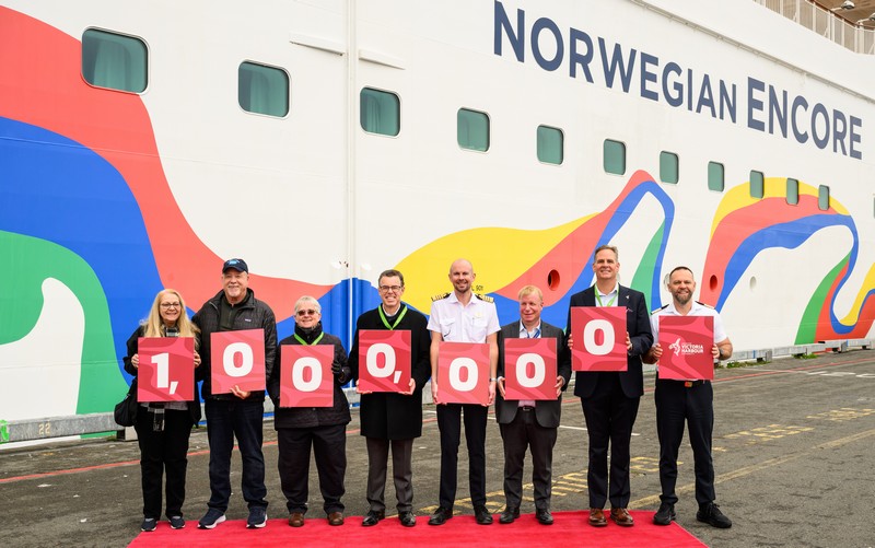 Victoria, Canada, Passes 1 Million Cruise Passengers